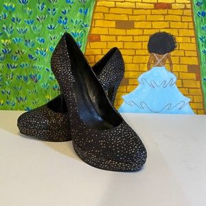 Nine West Black Spotted Heels.Size 7.5